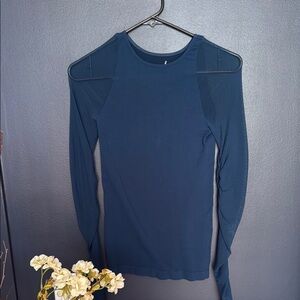 Free people Navy Blue mesh sleeves fitted Top